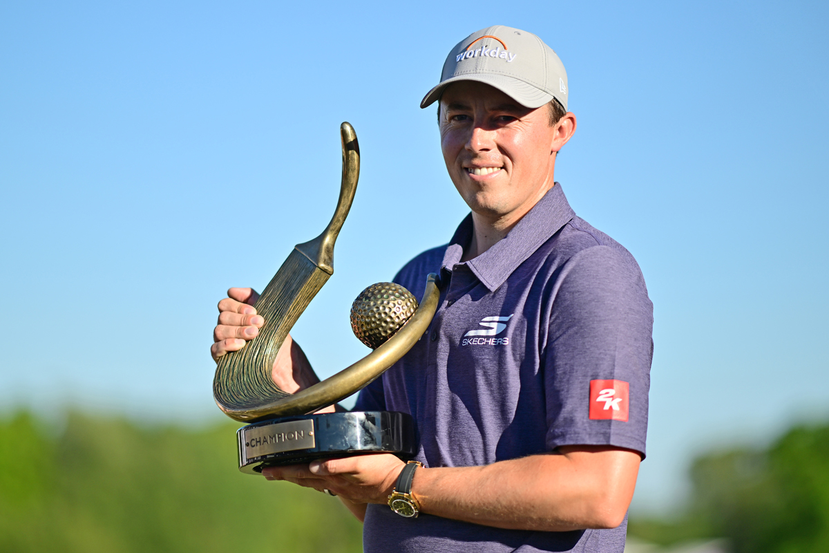 1200 x 800 Matt trophy